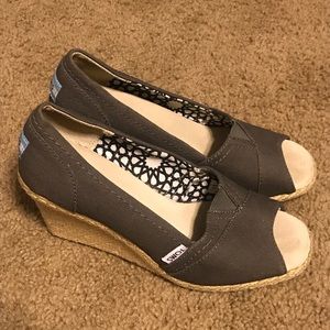 Gray TOMS wedges